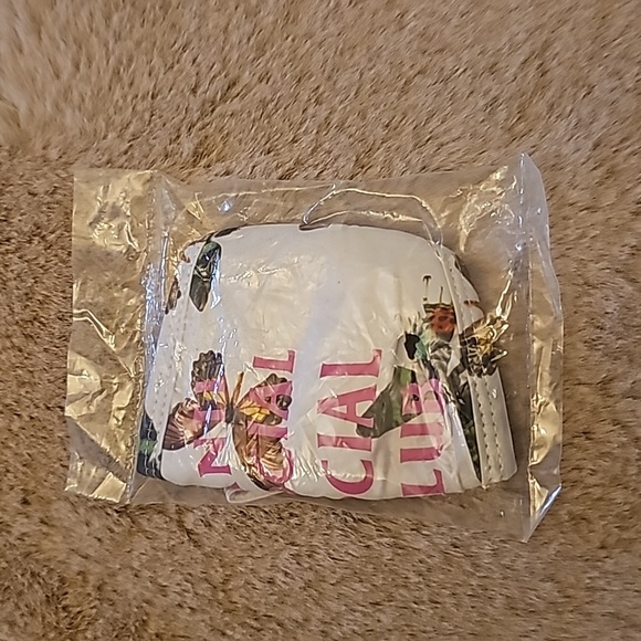 NEW ASSC Ashton Butterfly Face Mask - Picture 3 of 4